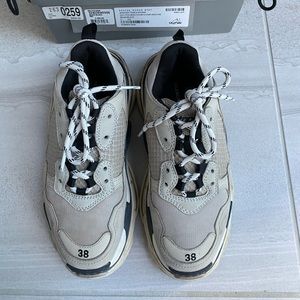 Balenciaga Triple S Sneaker